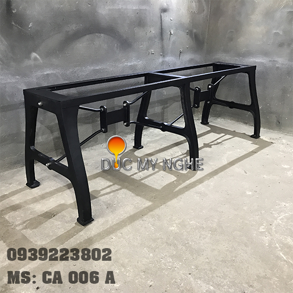 Bàn ăn cafe cổ điển chữ A 3 chân CA 006